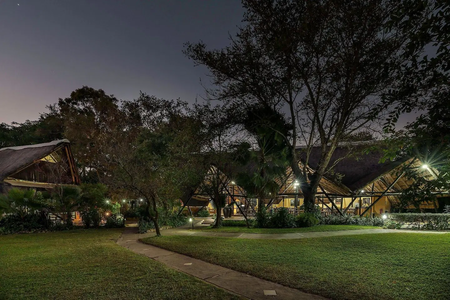 Protea Hotel by Marriott Lusaka Safari Lodge Garten
