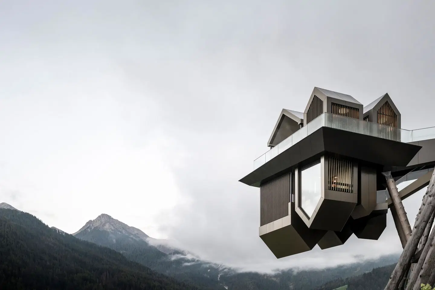 Alpin Panorama Hotel Hubertus EXTERIOR