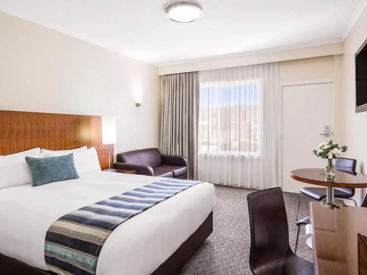 BreakFree Queanbeyan ROOM_EXAMPLE