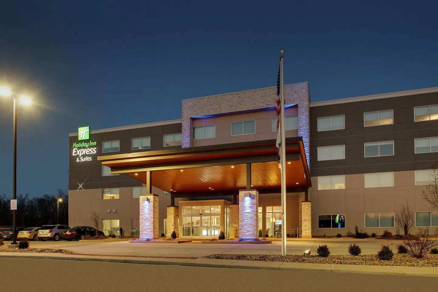 Holiday Inn Express & Suites Mount Vernon by IHG EXTERIOR
