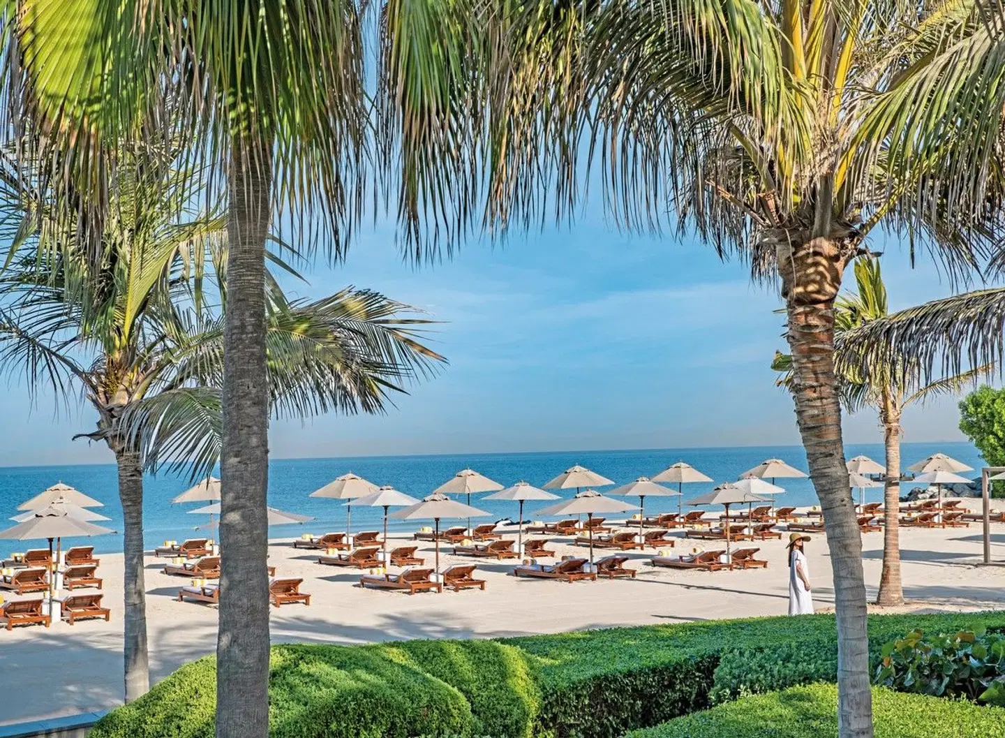 Al Zorah Beach Resort Strand