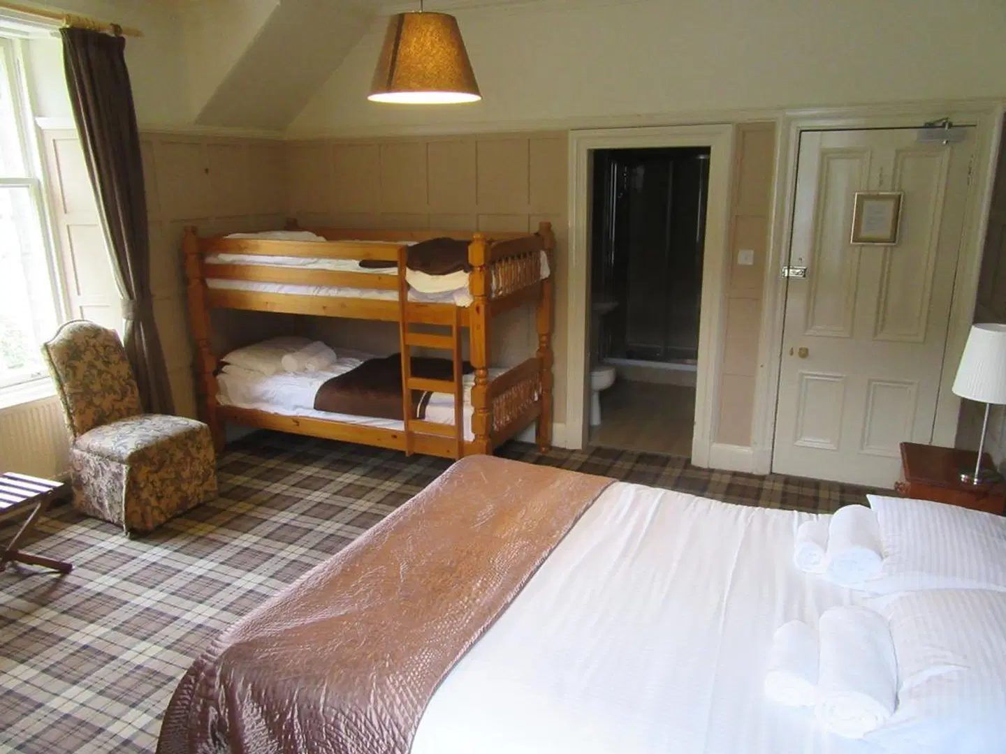The Whispering Pine Lodge ROOM_EXAMPLE