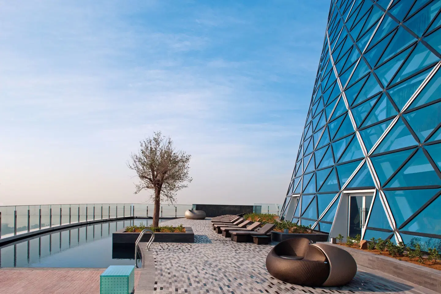 Andaz Capital Gate Abu Dhabi-A concept by Hyatt Terrasse