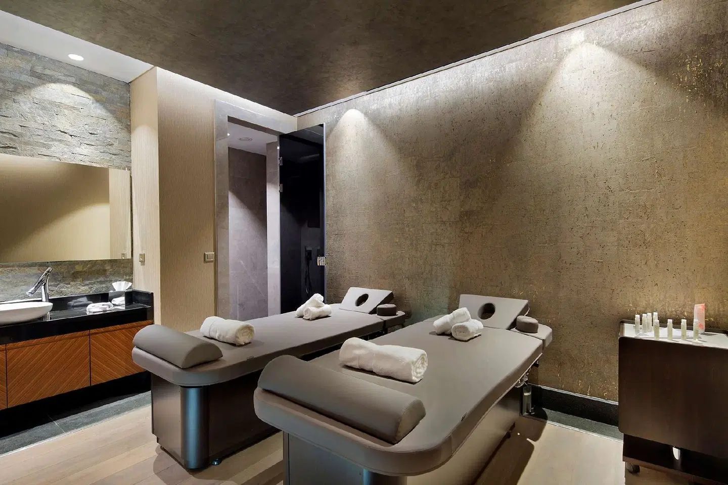 DoubleTree by Hilton Istanbul - Piyalepasa HEALTH_BEAUTY