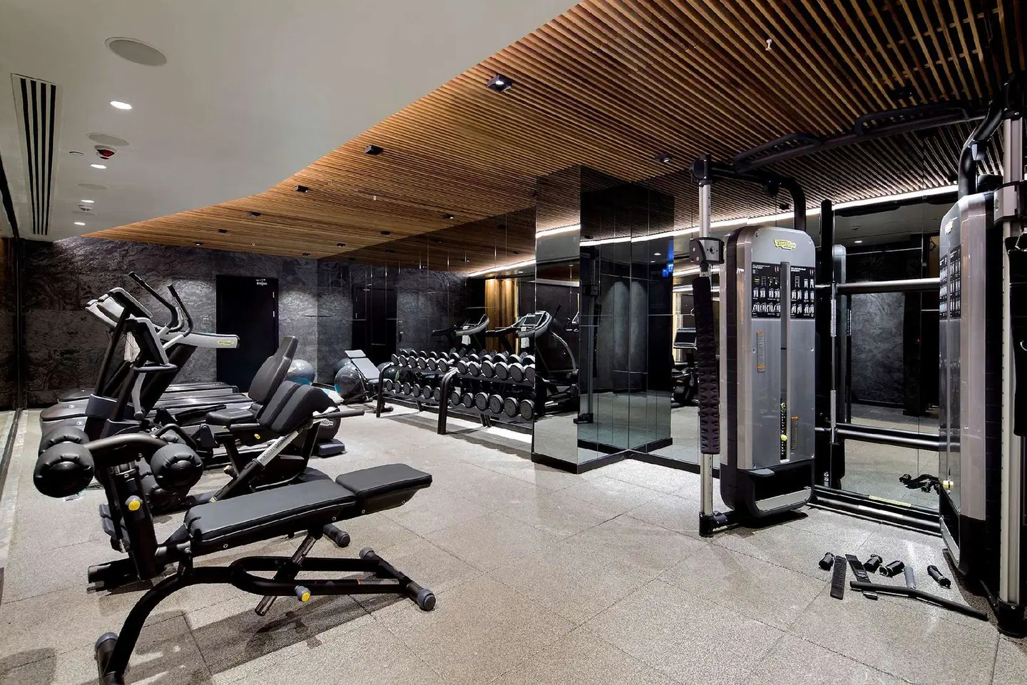 DoubleTree by Hilton Istanbul - Piyalepasa SPORTS_AND_LEISURE