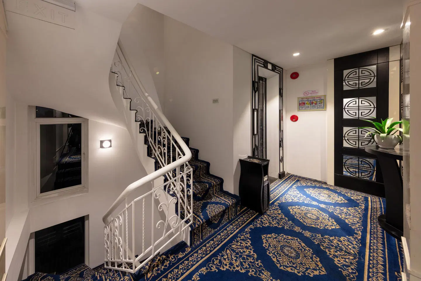 Church Boutique Hotel - Hang Ca ROOM_EXAMPLE