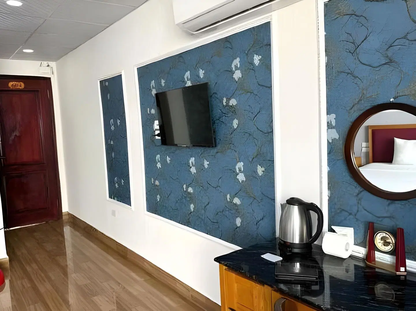 Hanoi Holiday Diamond Hotel ROOM_EXAMPLE