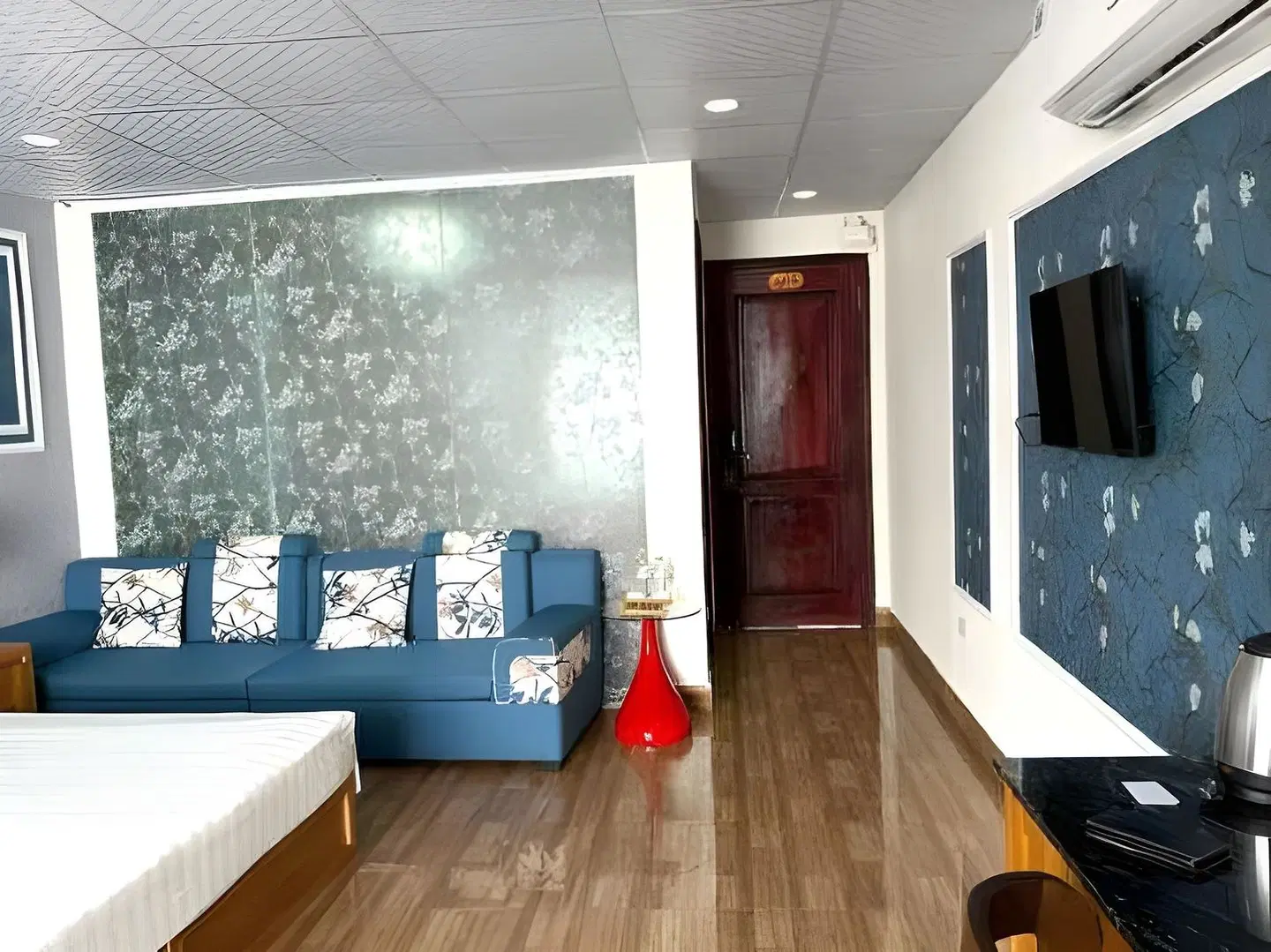 Hanoi Holiday Diamond Hotel HEALTH_BEAUTY