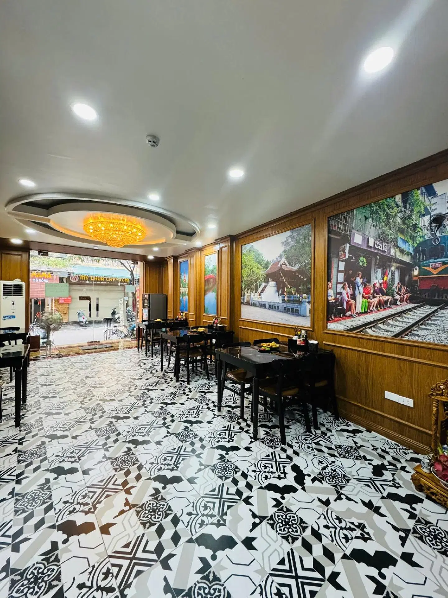 Hanoi Holiday Diamond Hotel BAR