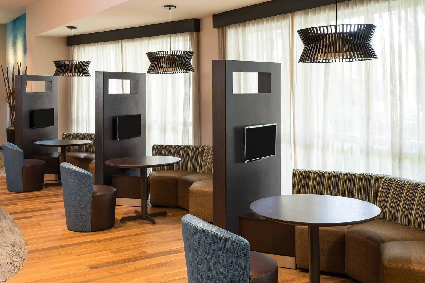 Courtyard by Marriott Fort Lauderdale Airport & Cruise Port LOUNGE_LOBBY
