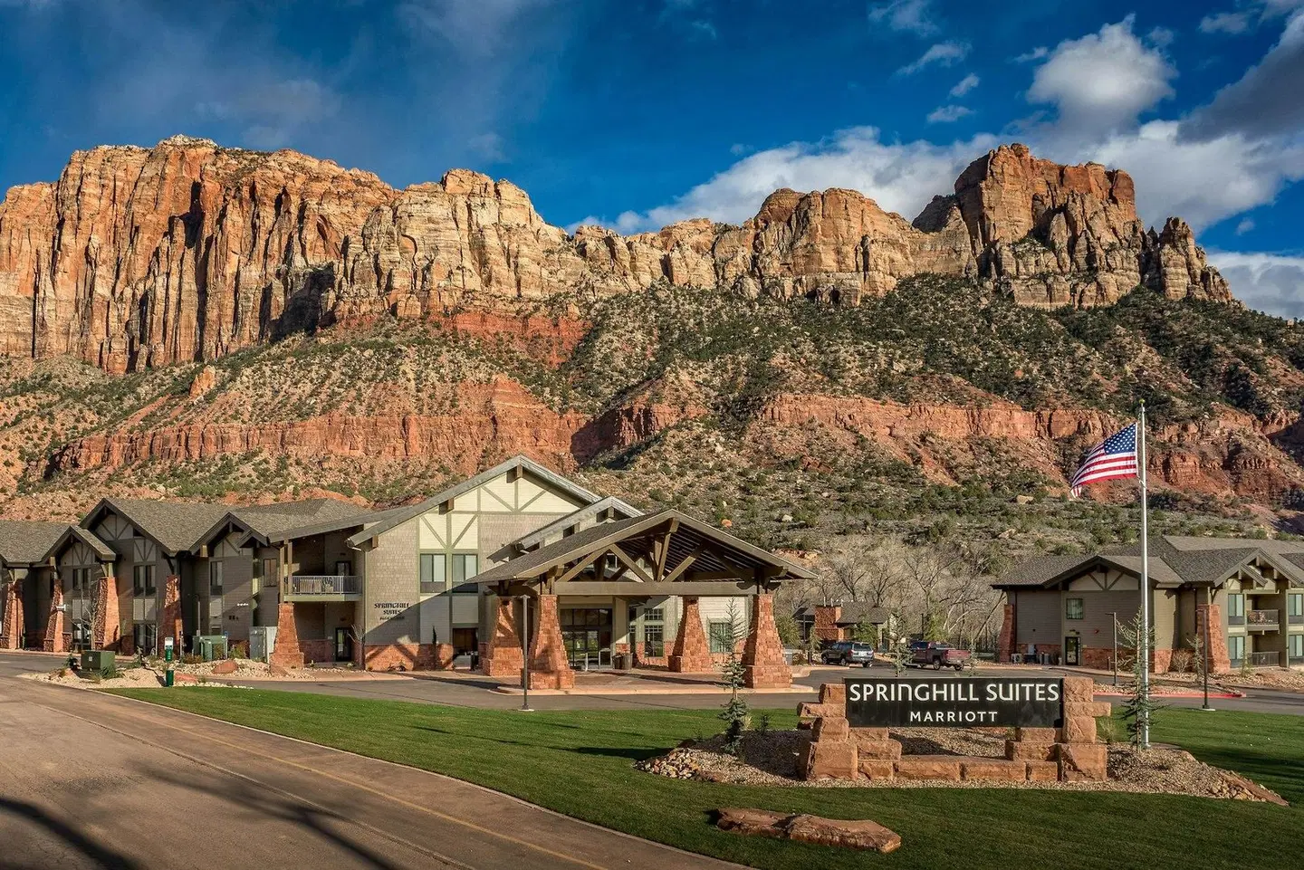 SpringHill Suites by Marriott Springdale Zion National Park EXTERIOR