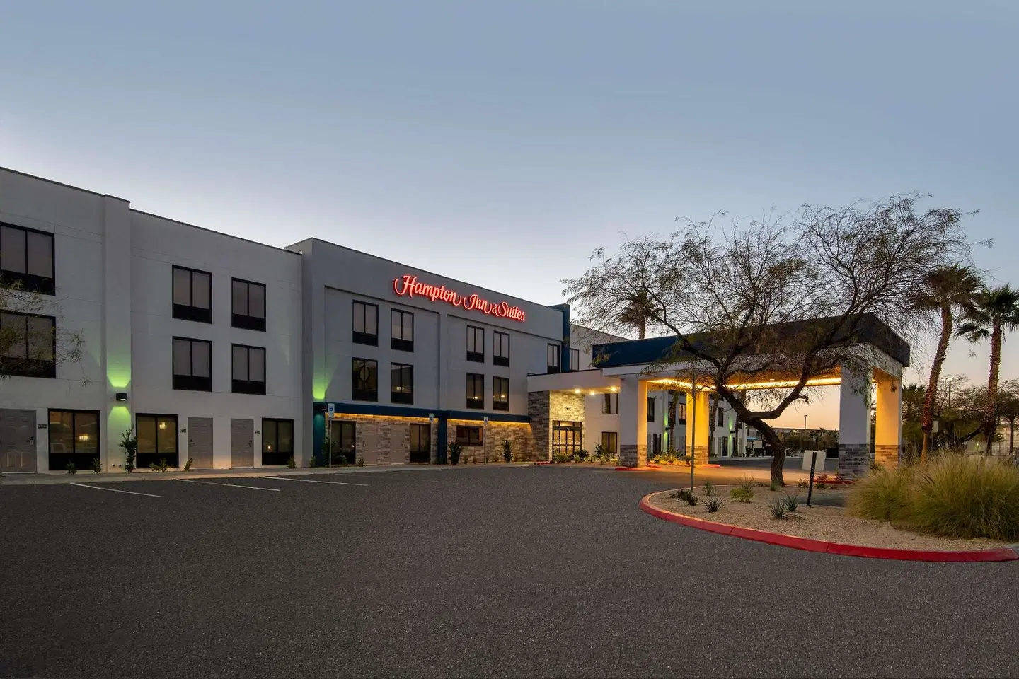 Hampton Inn & Suites Las Vegas-Henderson EXTERIOR