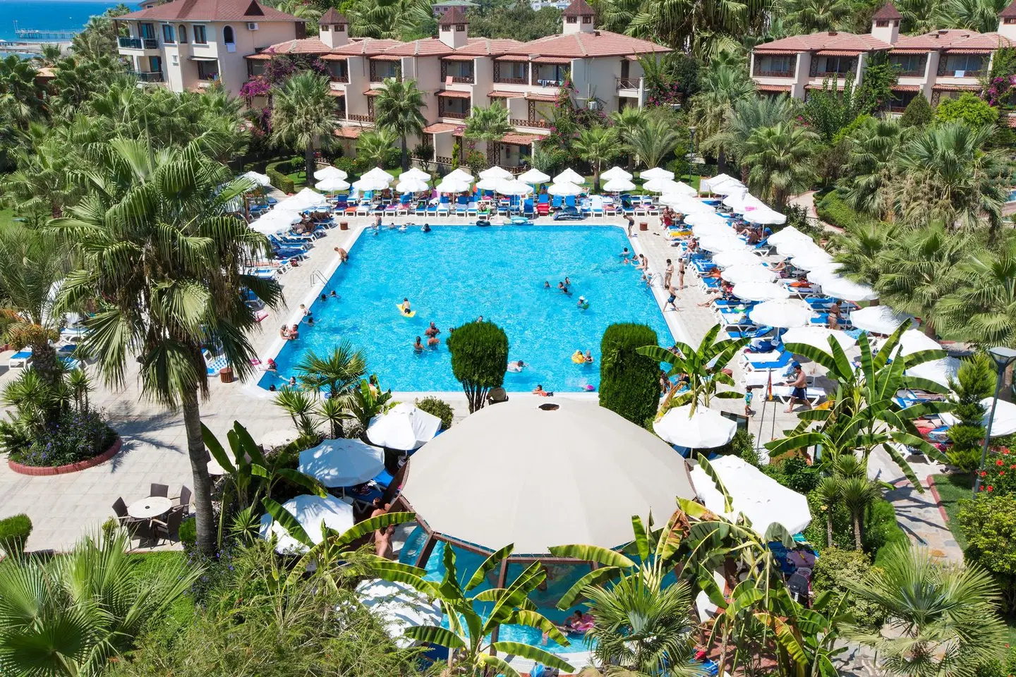 Saphir Hotel & Villas OUTDOOR_POOL
