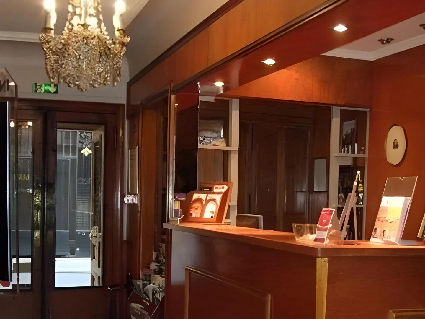 Opera Maintenon LOUNGE_LOBBY