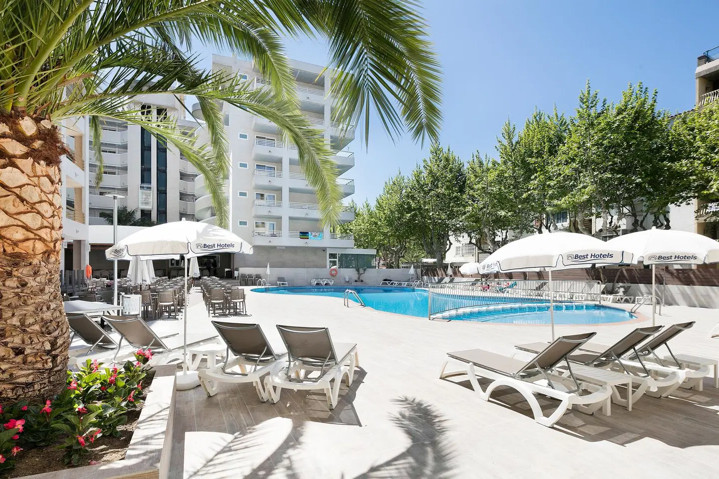 Hotel Best Da Vinci Royal OUTDOOR_POOL