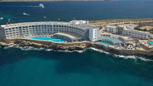 Paradise Bay EXTERIOR