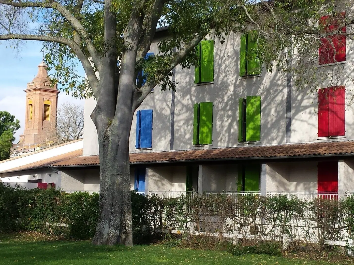 Friendly Auberge EXTERIOR