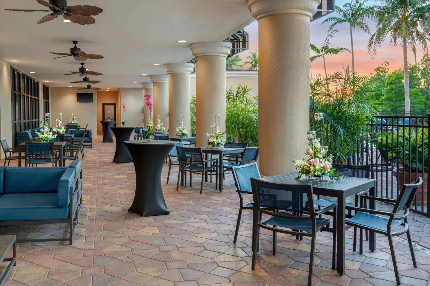 Embassy Suites by Hilton Fort Myers Estero Restaurant