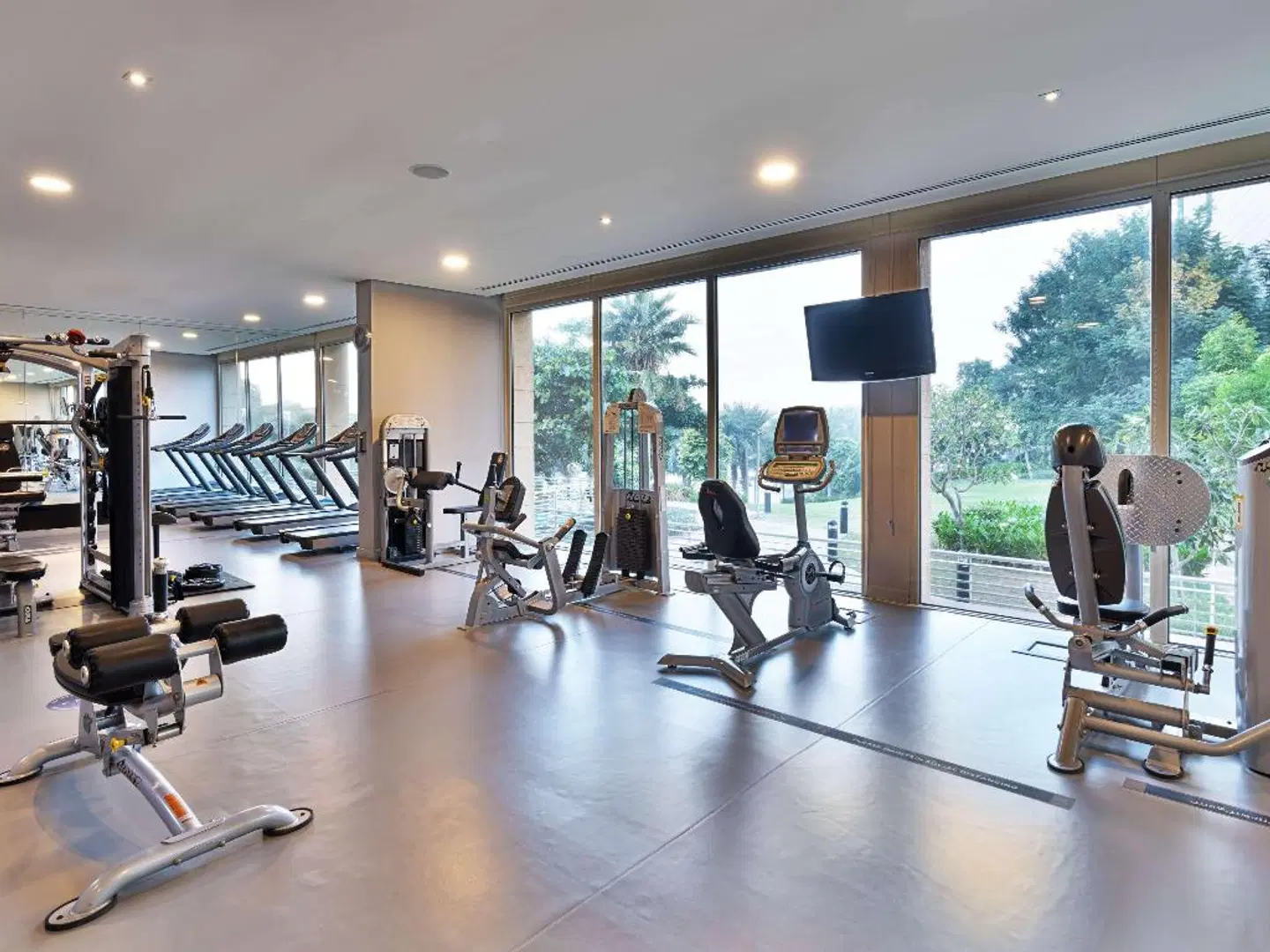 Rixos The Palm Luxury Suite Collection SPORTS_AND_LEISURE