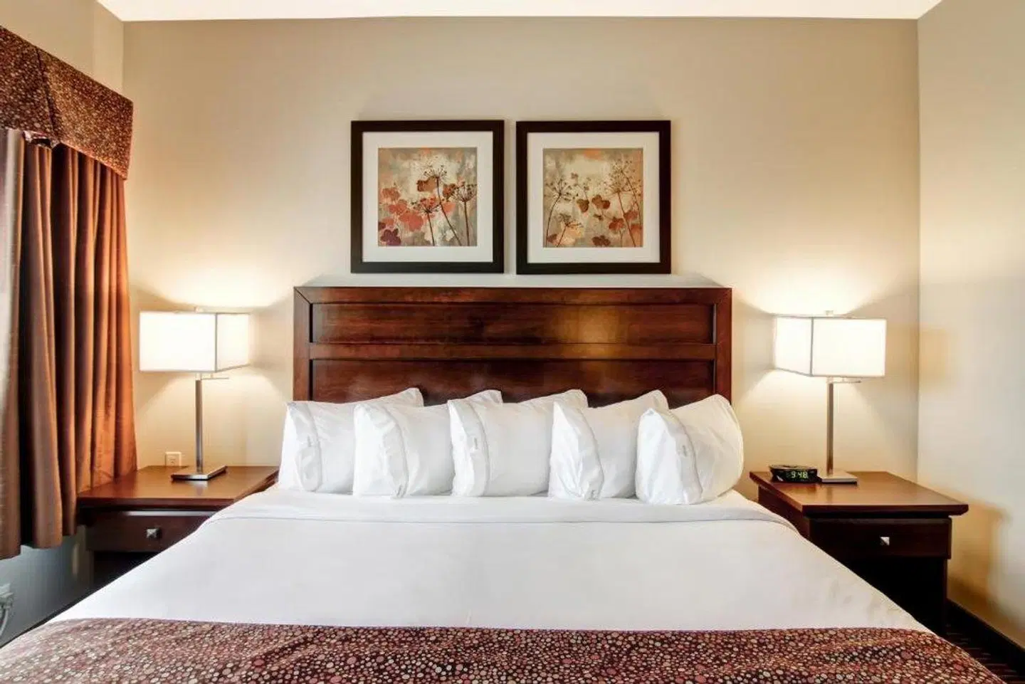 Canalta Hotel Tisdale ROOM_EXAMPLE