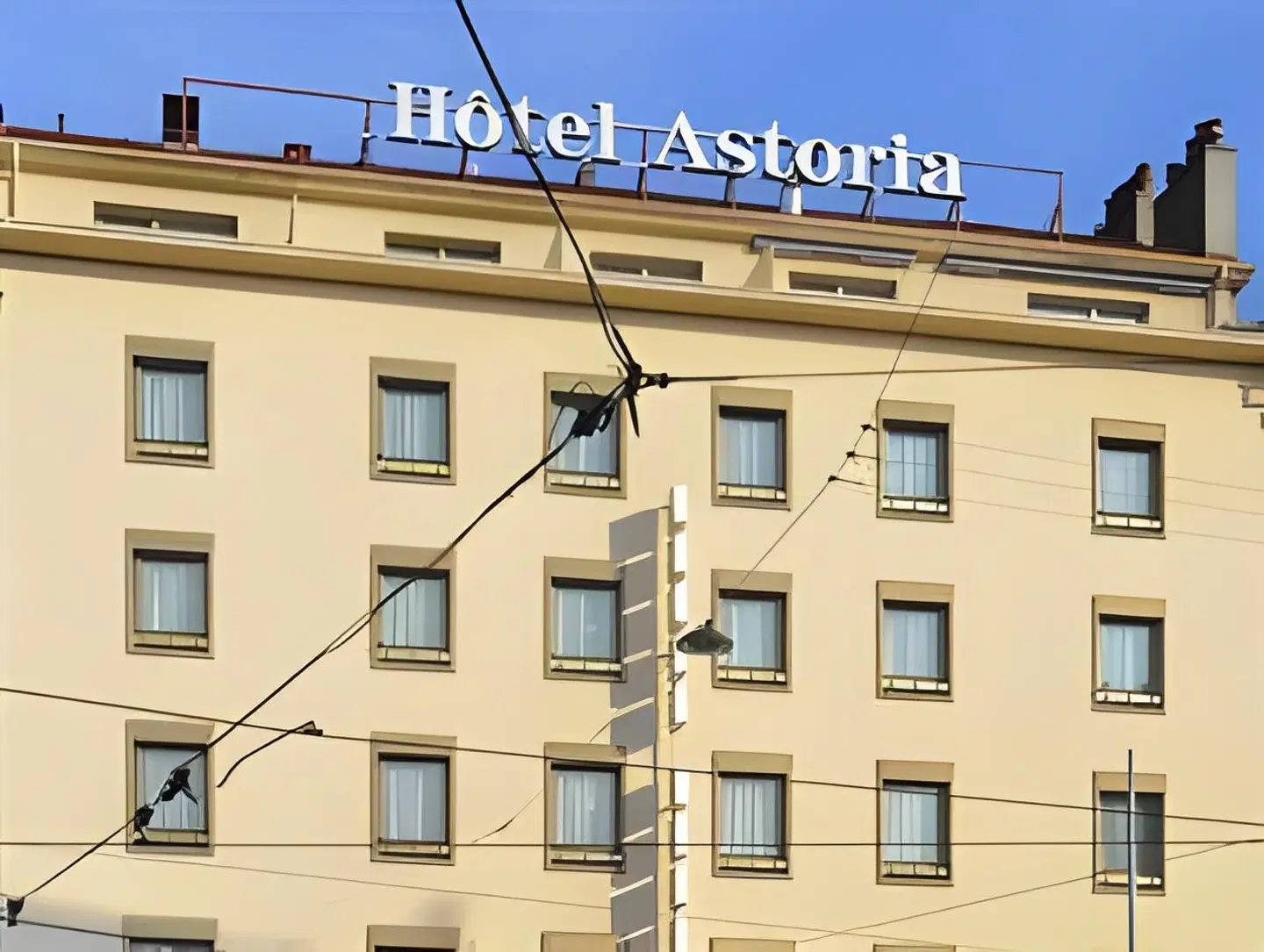 Astoria EXTERIOR