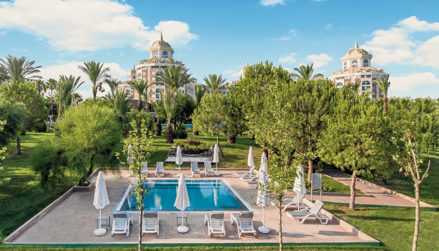 Delphin BE Grand Resort OUTDOOR_POOL