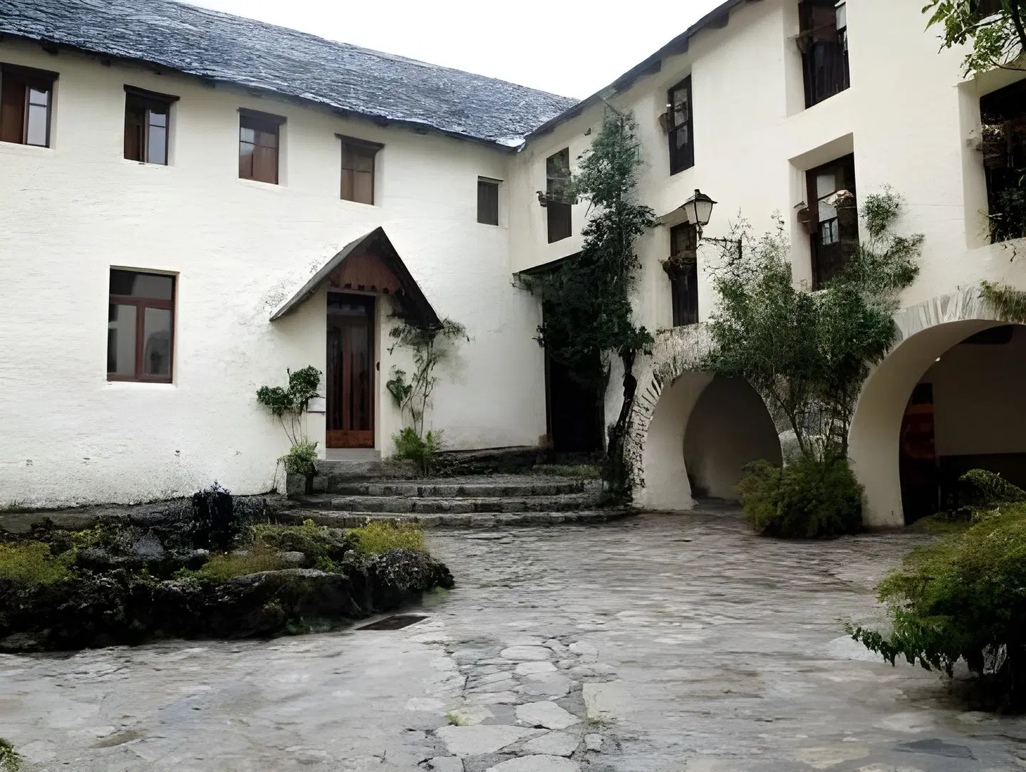 Hotel Caldas EXTERIOR
