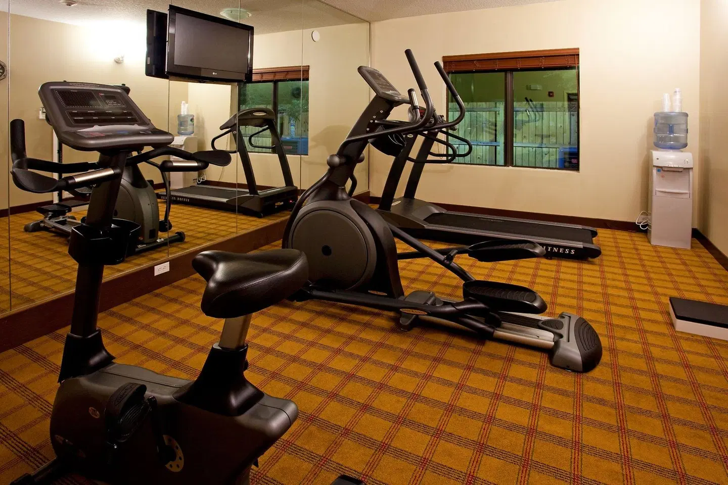 Holiday Inn Express & Suites Jacksonville - Mayport / Beach by IHG SPORTS_AND_LEISURE