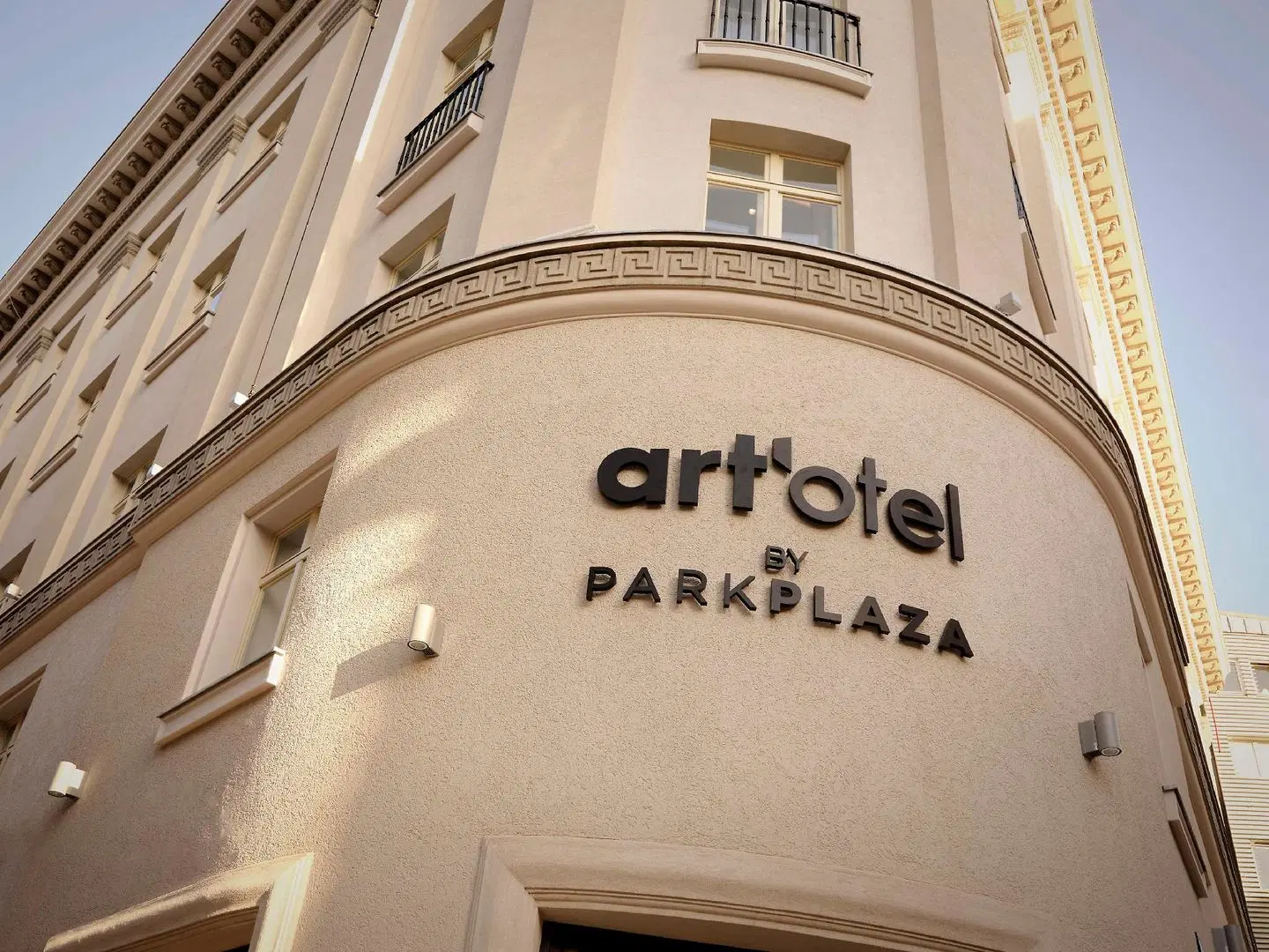 Art'otel Zagreb, Powered by Radisson Hotels LOUNGE_LOBBY