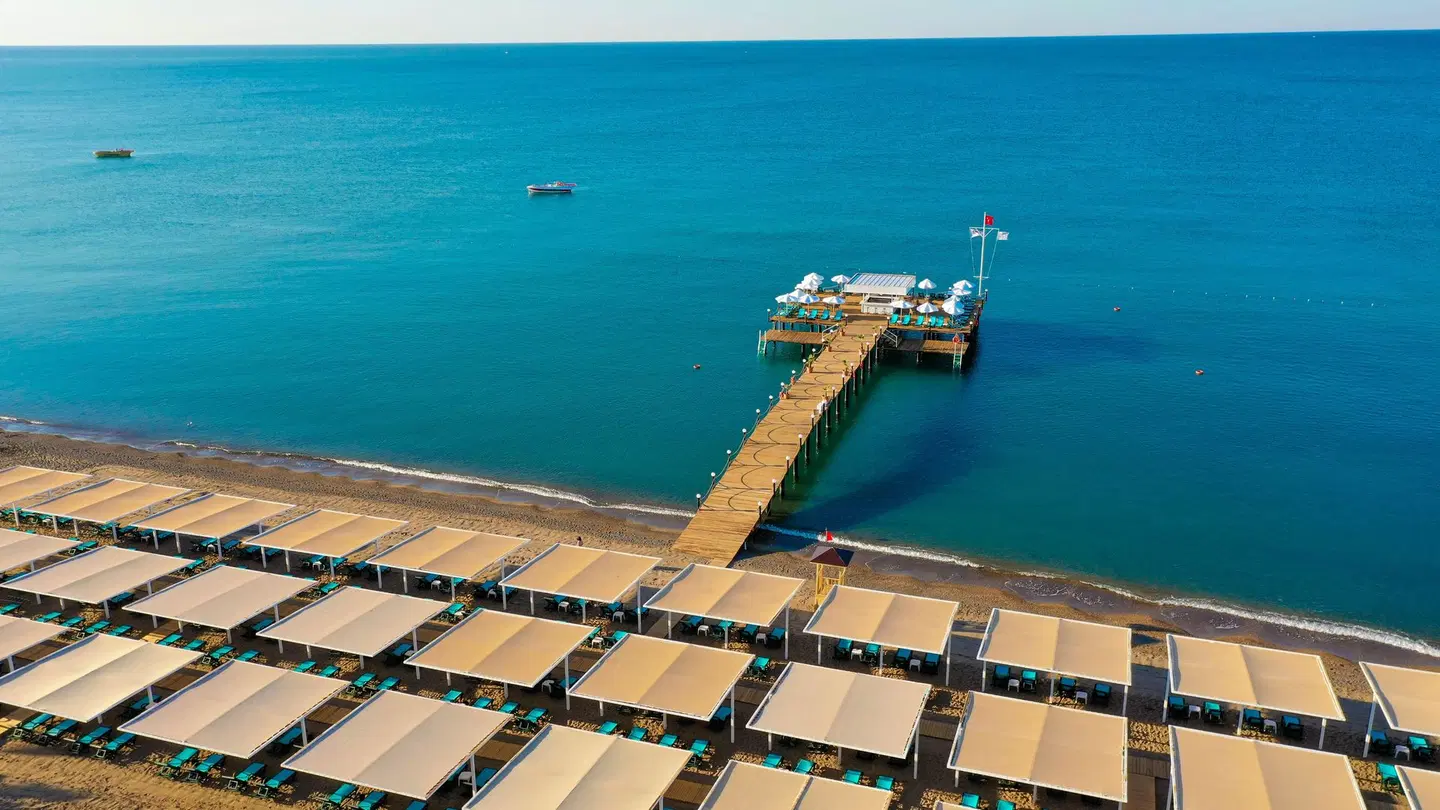 Crystal Centro Resort BEACH
