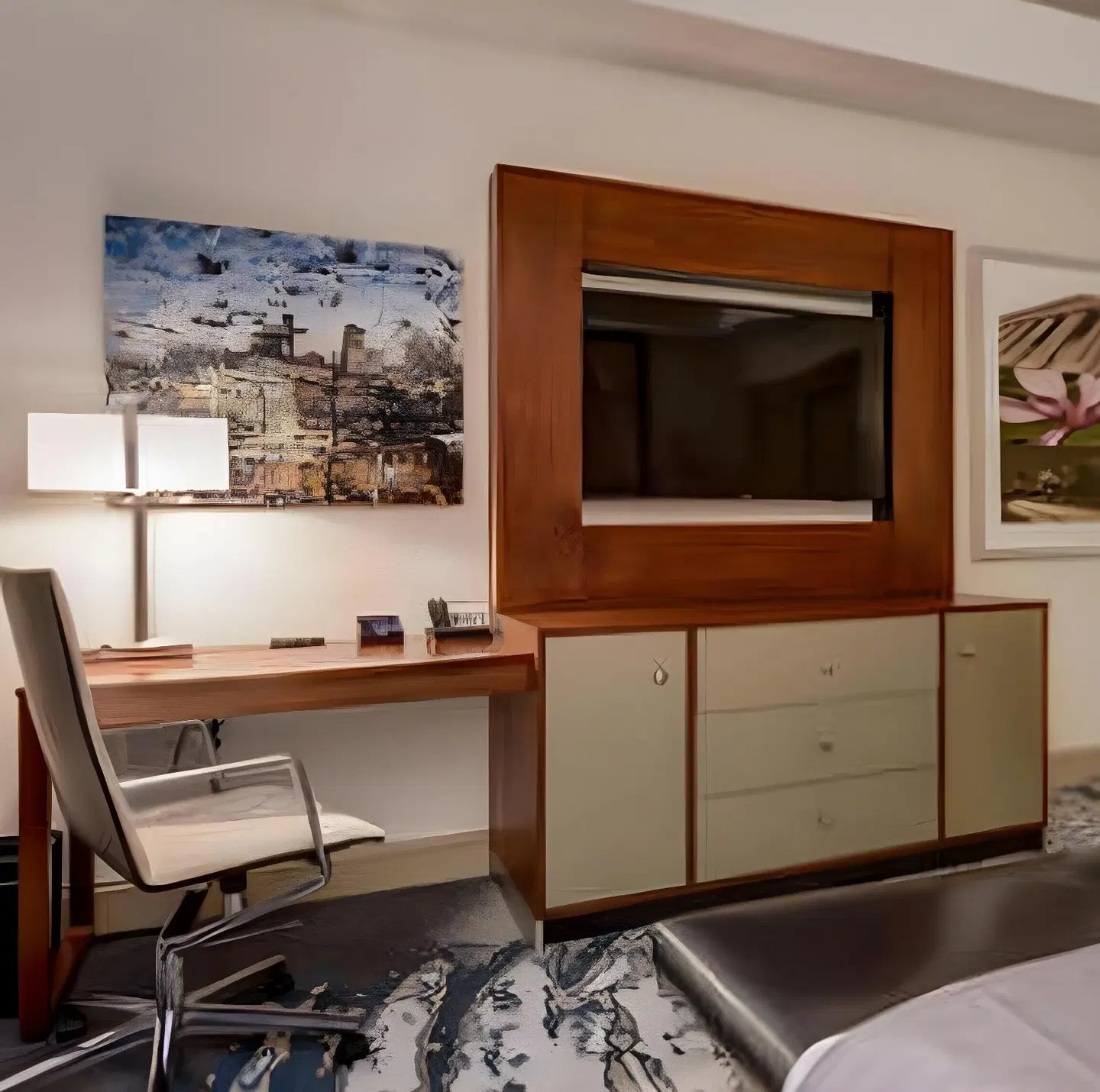 The Tennessean Personal Luxury Hotel ROOM_EXAMPLE