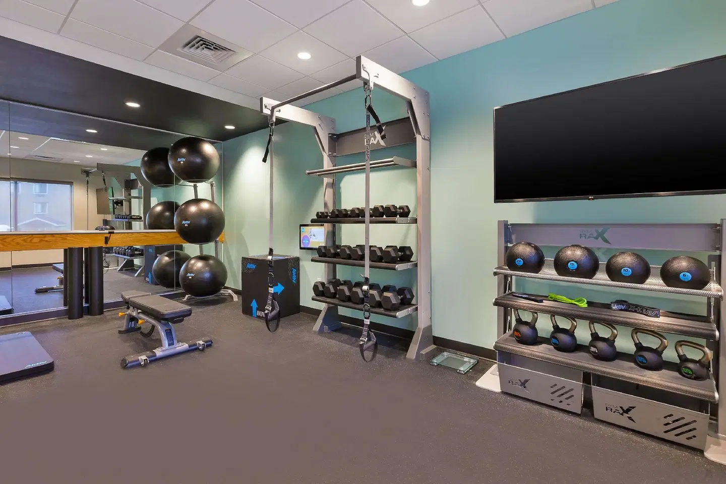 Tru By Hilton Comstock Park Grand Rapids SPORTS_AND_LEISURE