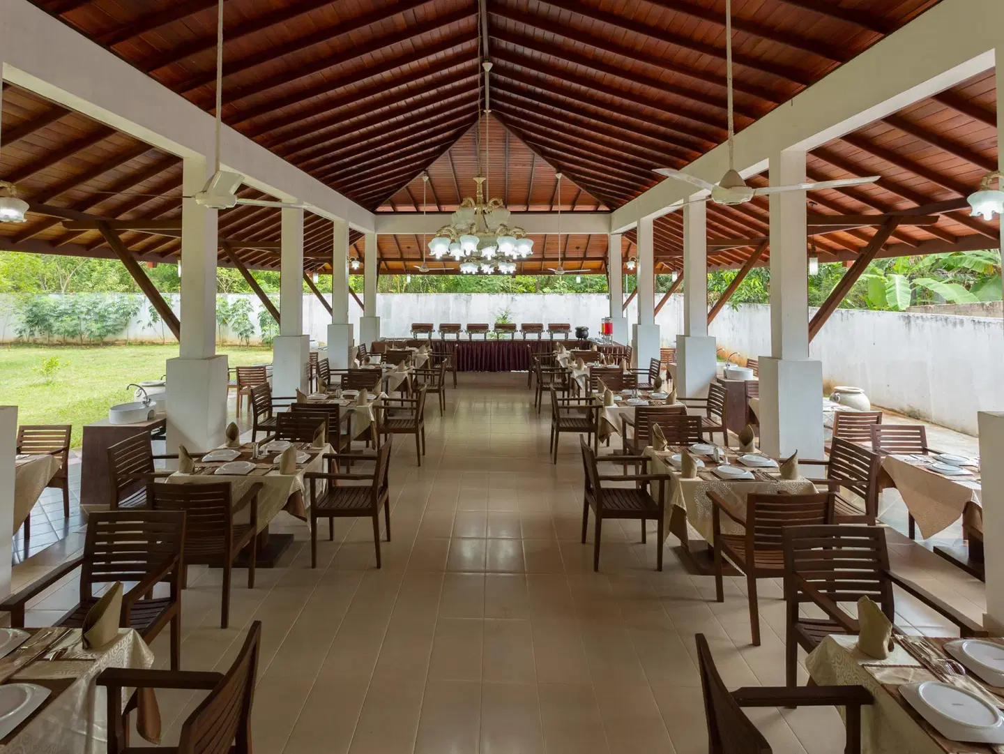 Chenra Hotel RESTAURANT
