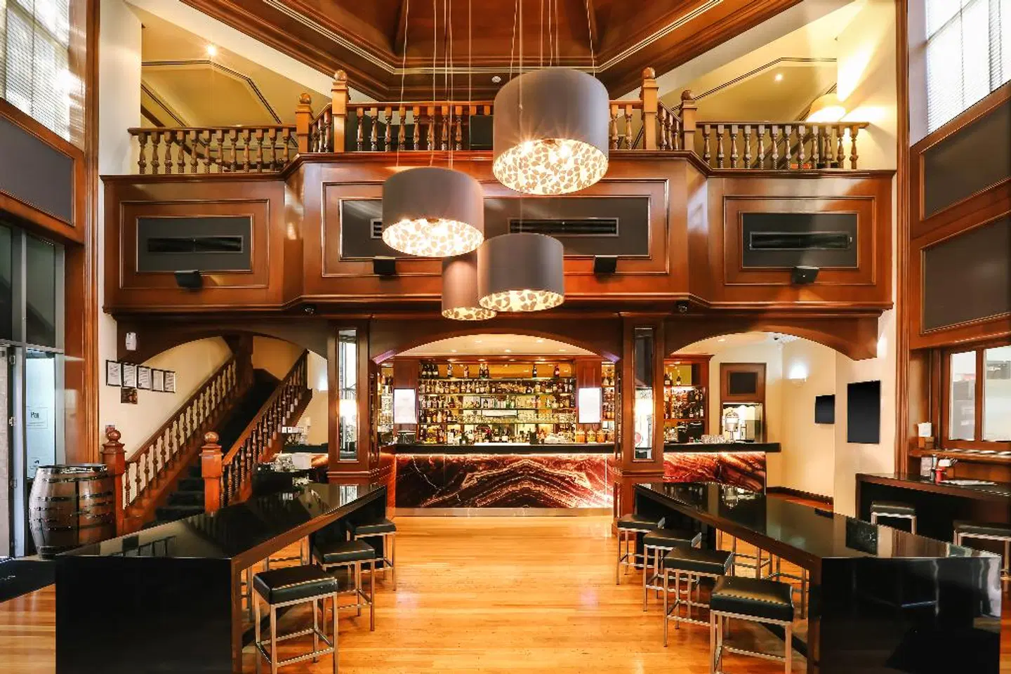 Stamford Plaza Brisbane Bar
