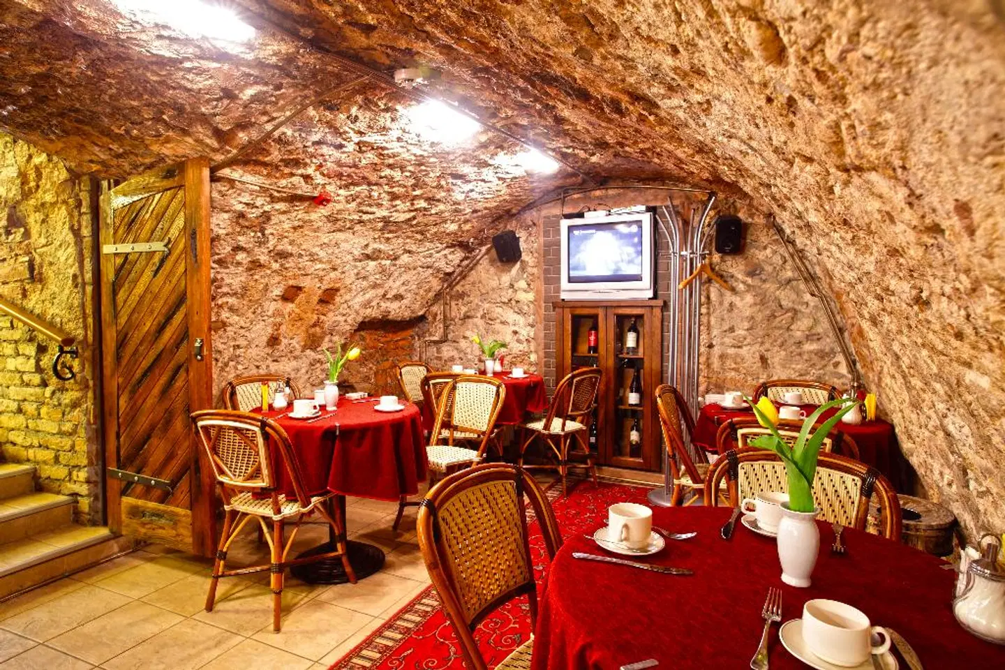 Monte Kristo Restaurant