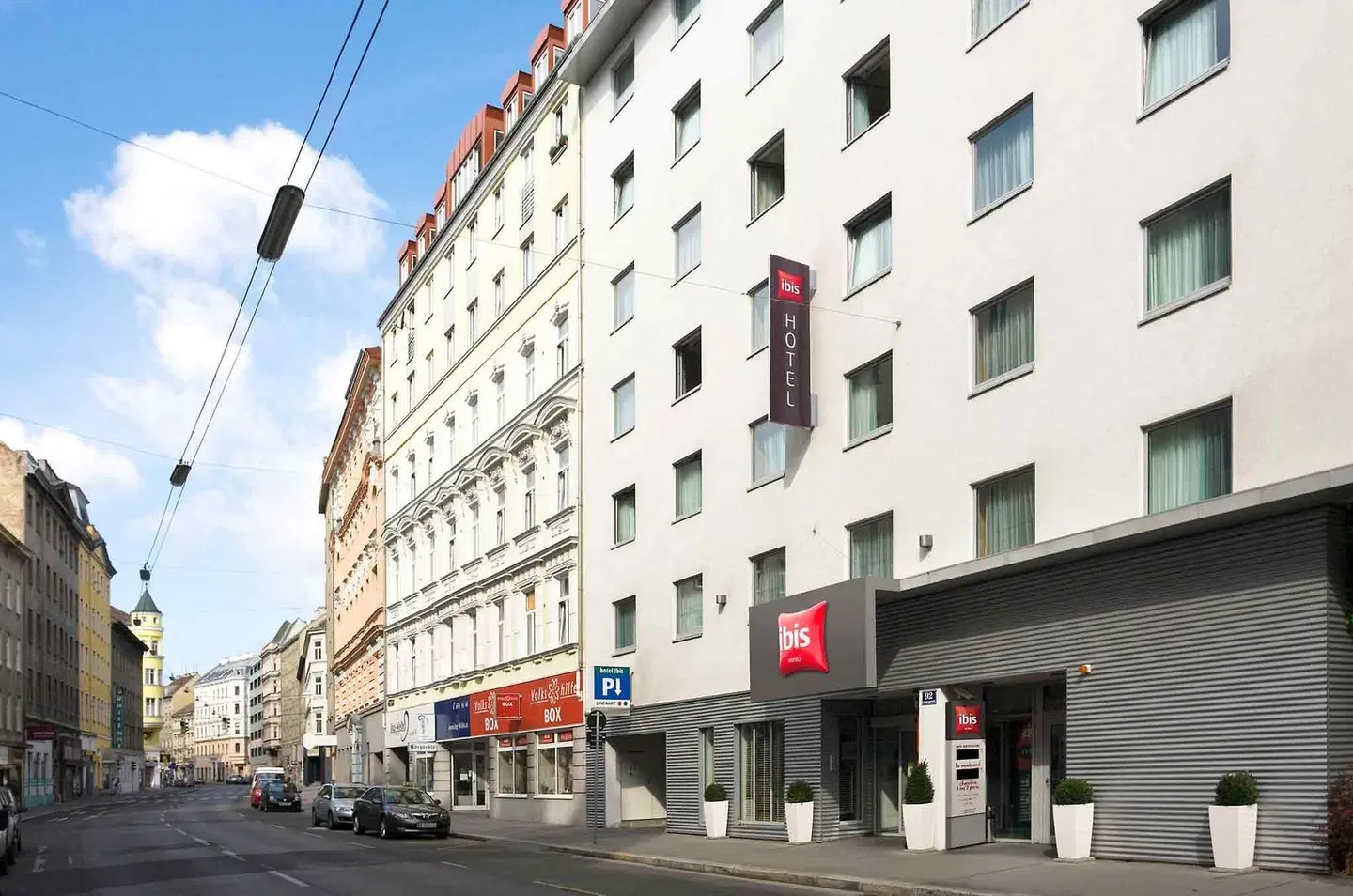 ibis Wien City EXTERIOR