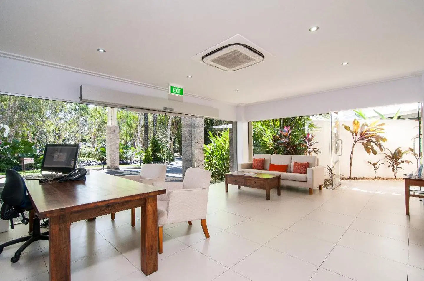 Mandalay Luxury Beachfront Apartments HEALTH_BEAUTY
