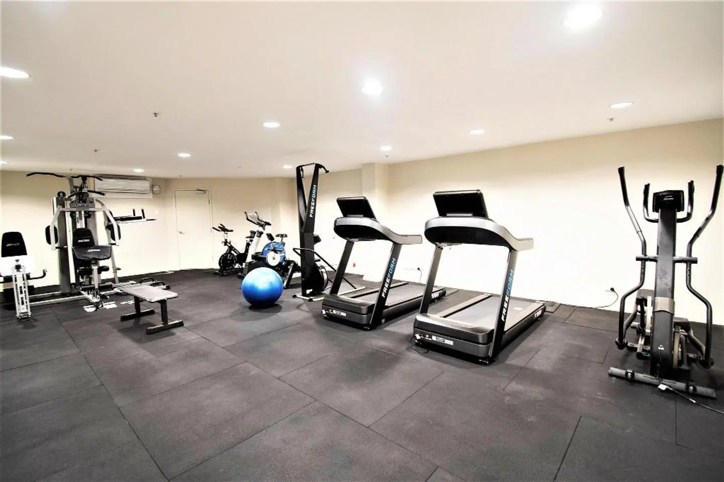 Trilogy Surfers Paradise SPORTS_AND_LEISURE