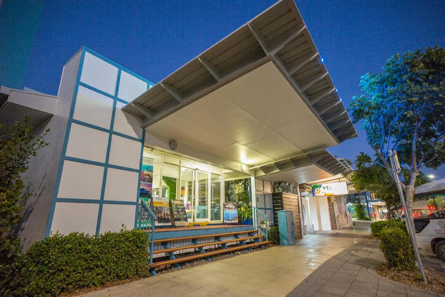 Cairns Central YHA EXTERIOR