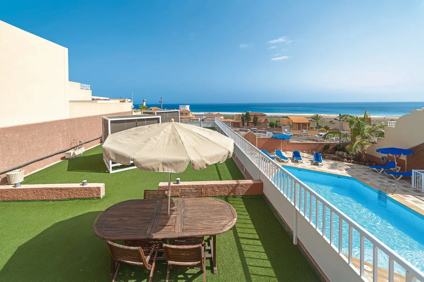 Villas Monte Solana by LIVVO Terrasse