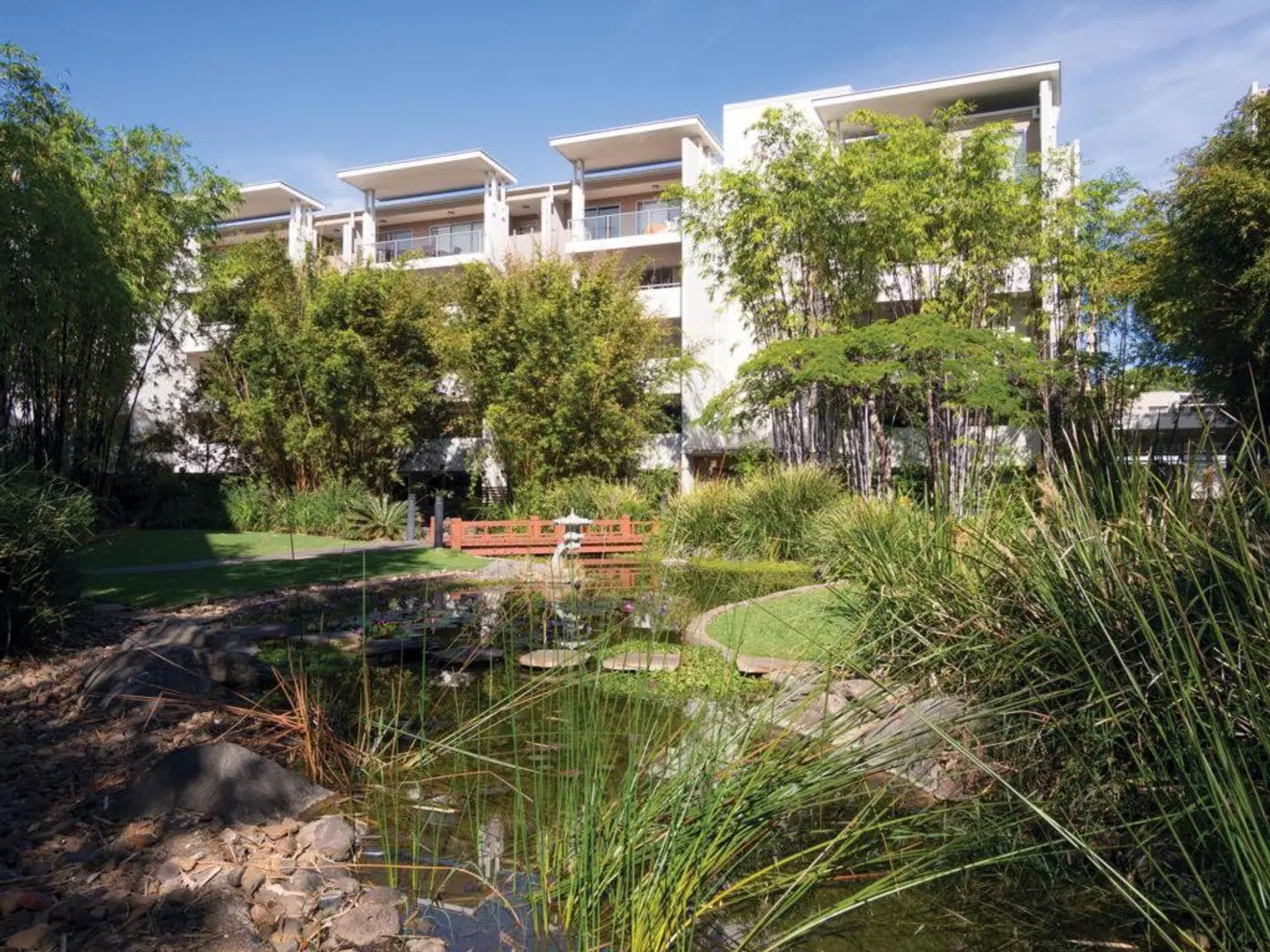 Oaks Mews EXTERIOR