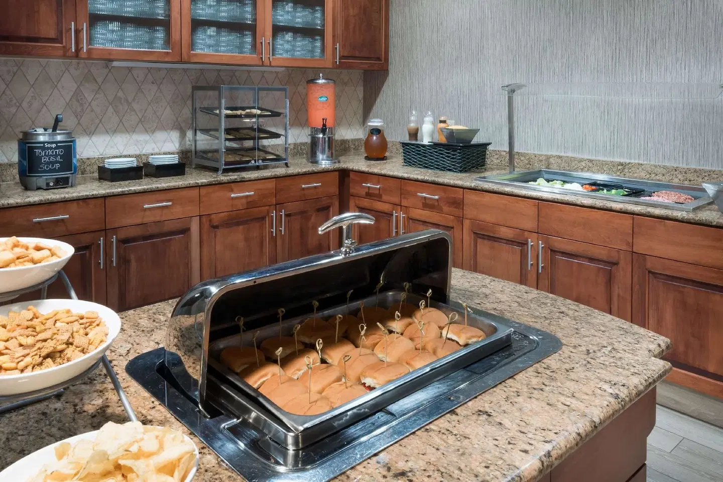 Homewood Suites by Hilton Cleveland-Beachwood ROOM_EXAMPLE