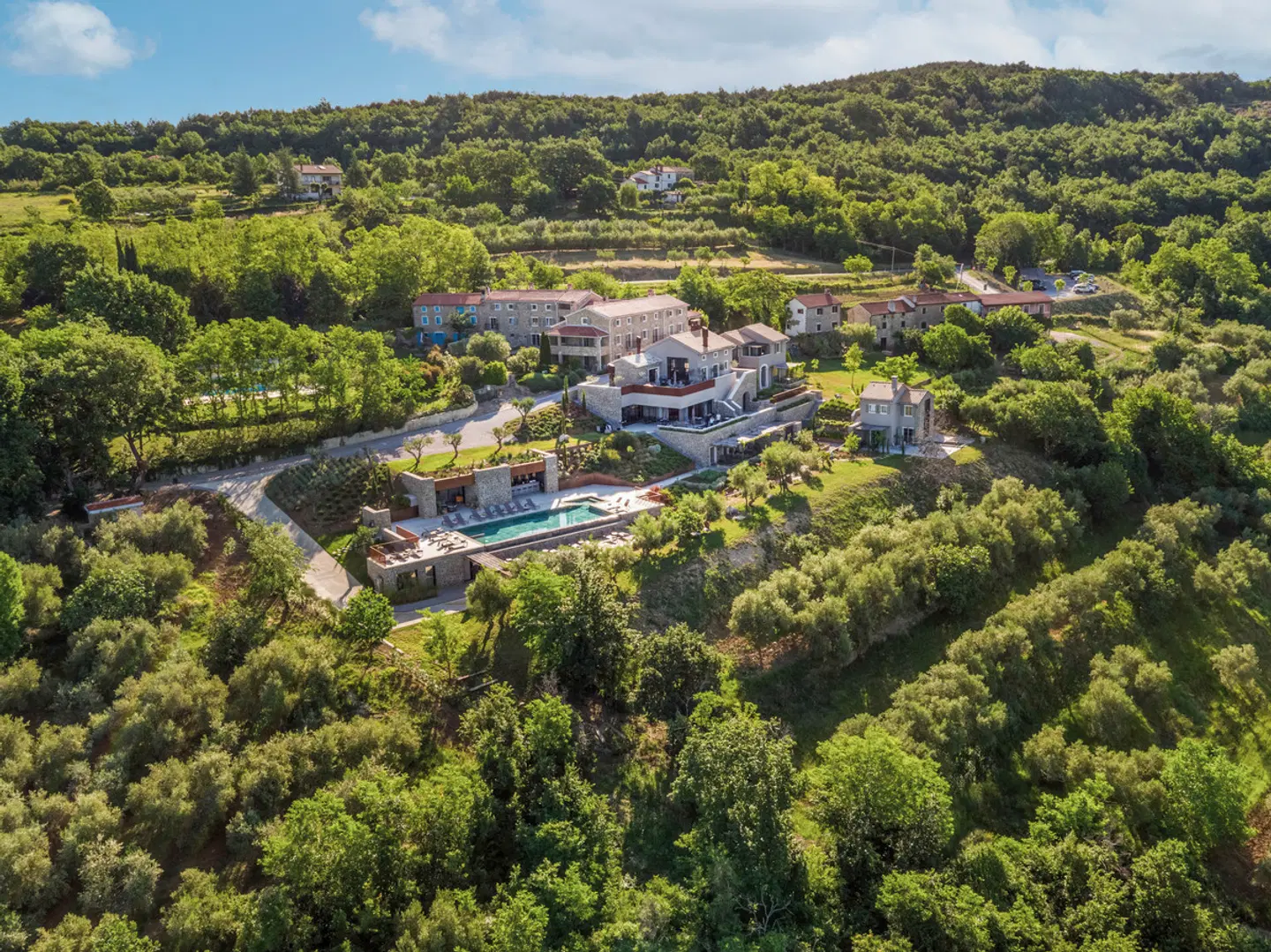 San Canzian Village & Hotel EXTERIOR