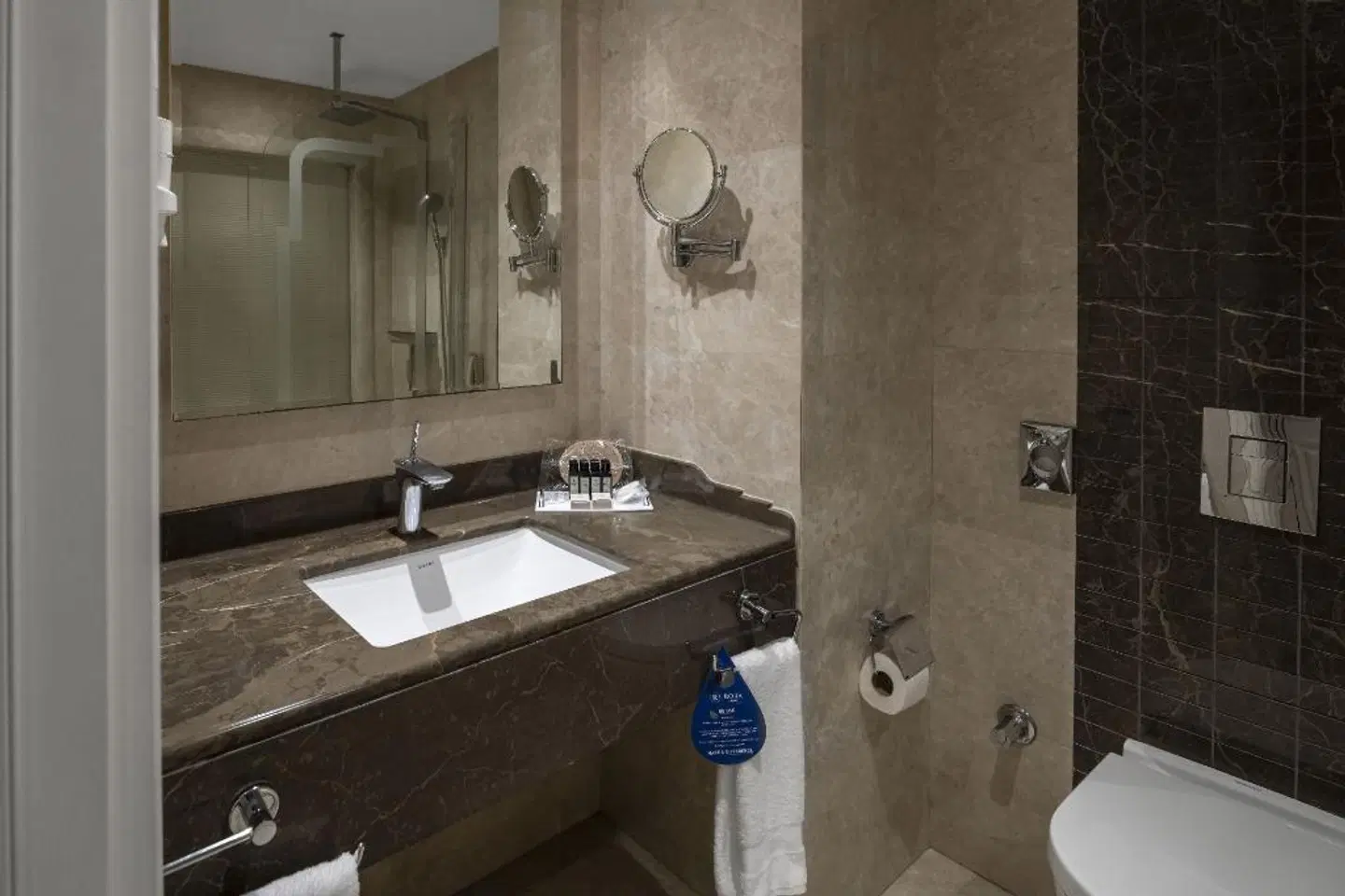 Rotta Hotel Istanbul Badezimmer