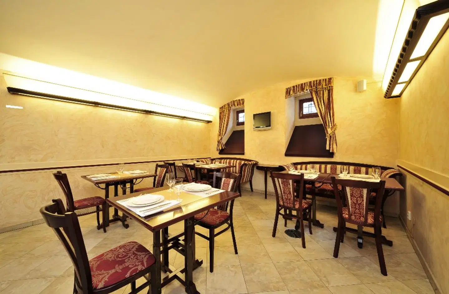 Amigo City Centre Restaurant