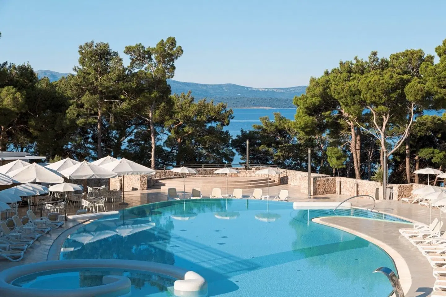 Bluesun Hotel Elaphusa OUTDOOR_POOL