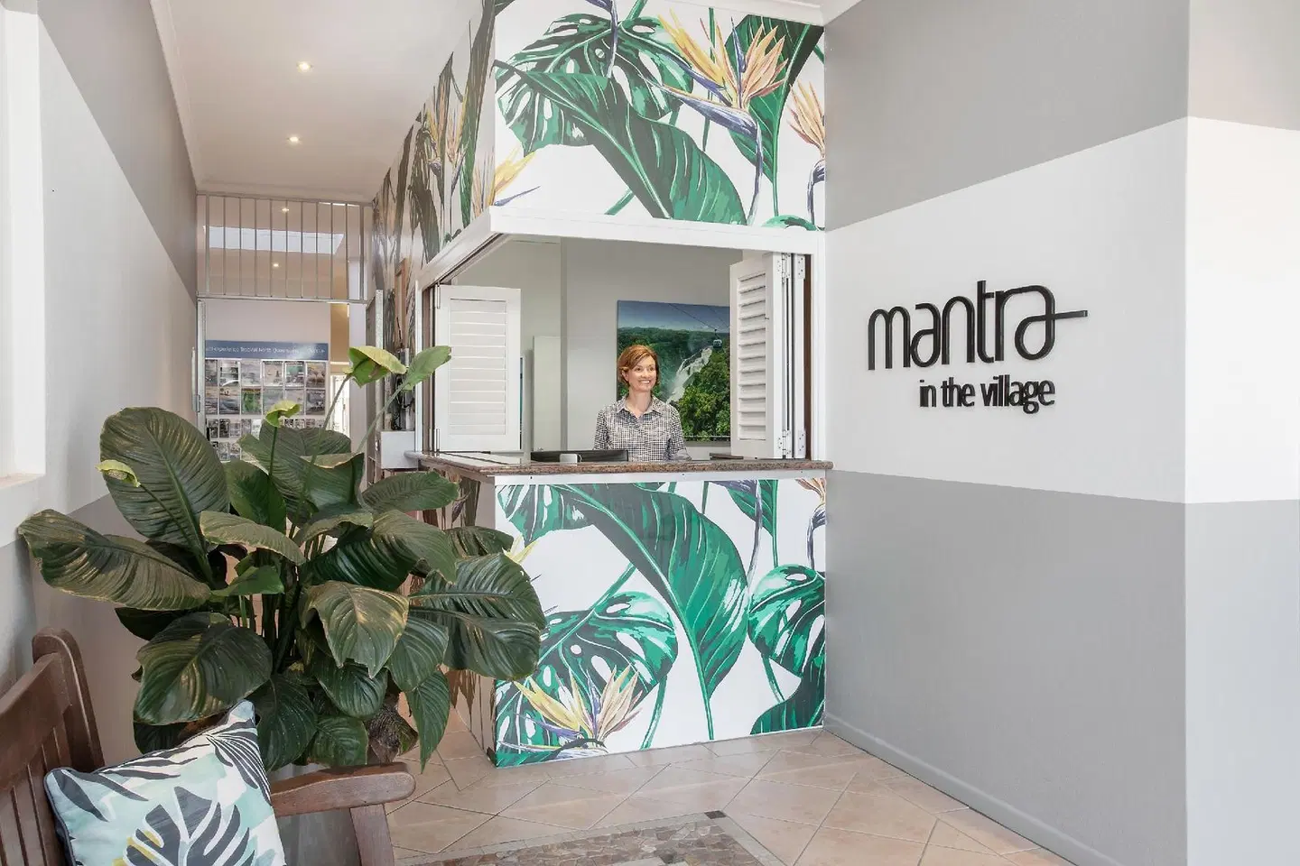Mantra in the Village LOUNGE_LOBBY