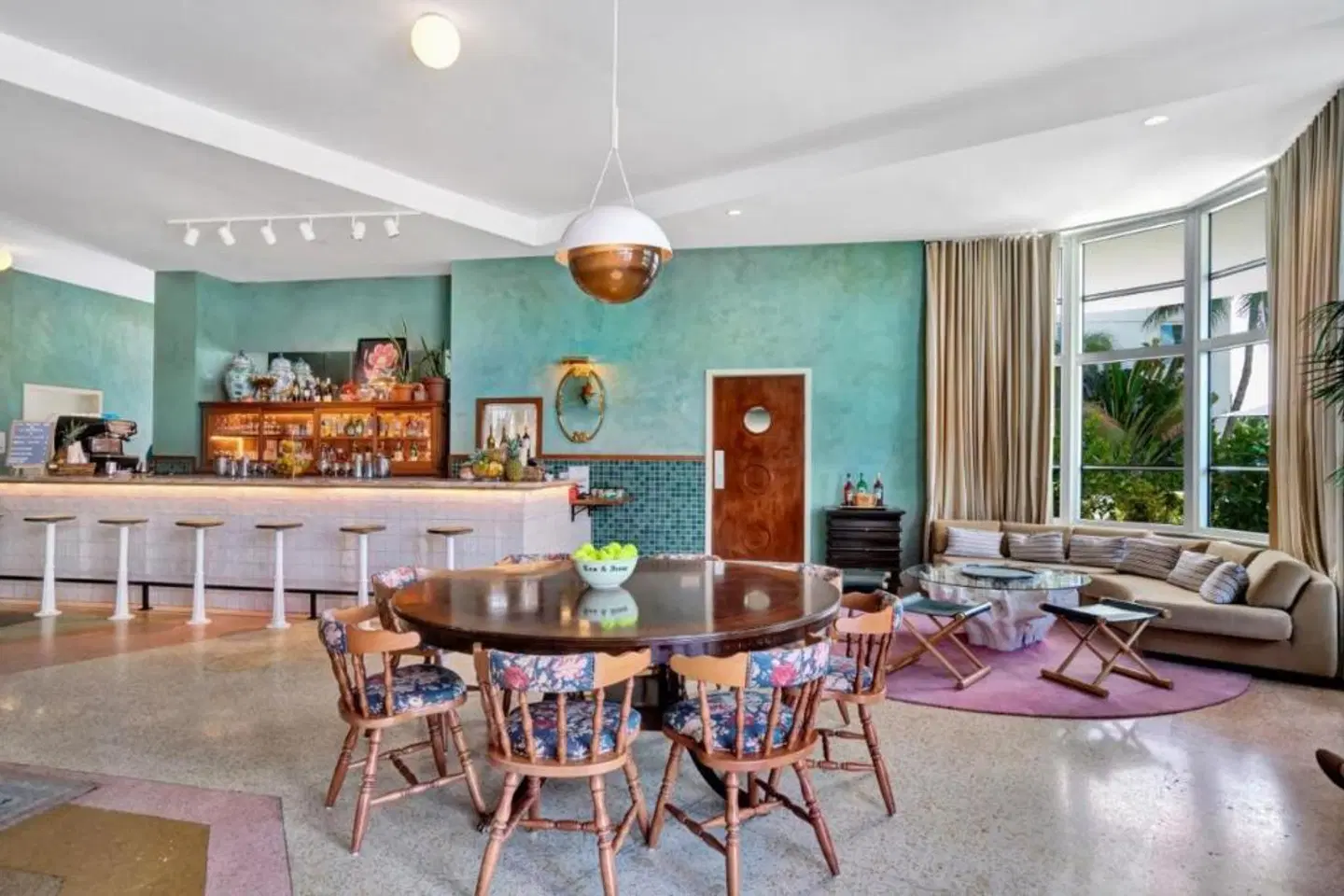 Hotel Trouvail Miami Beach Bar