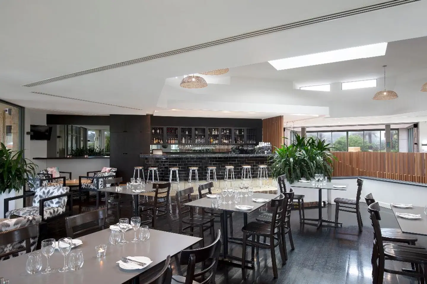 Mantra Sun City Surfers Paradise Restaurant
