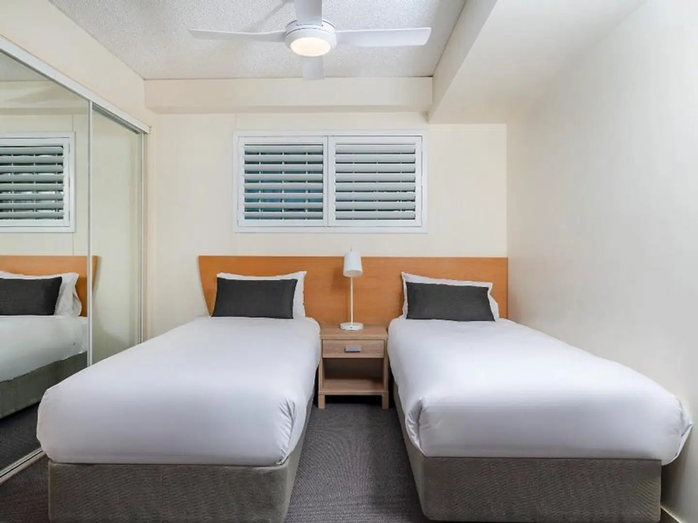 BreakFree Grand Pacific ROOM_EXAMPLE